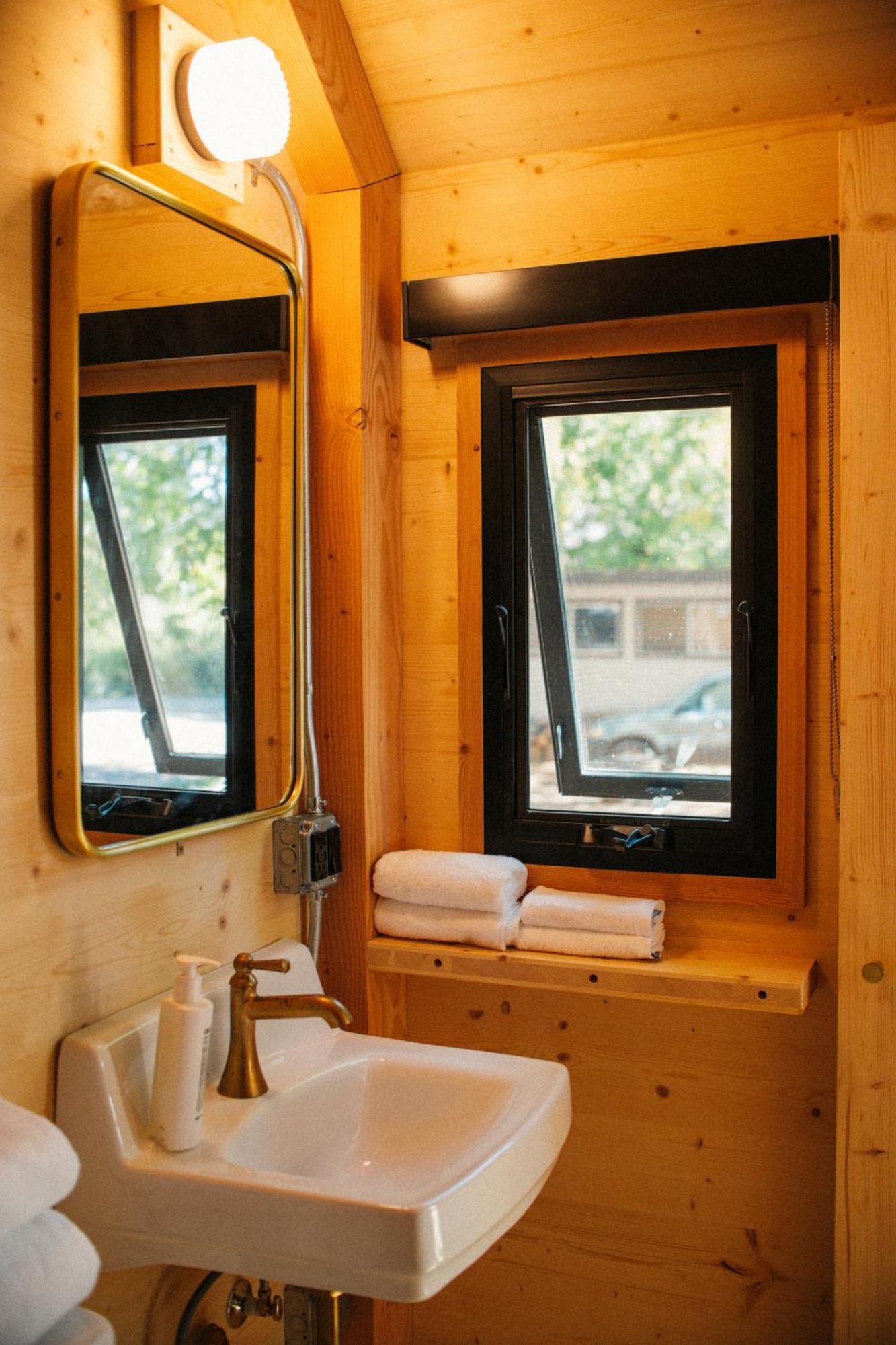 Johnson'S Beach Cabins And Campground Guerneville Exterior foto